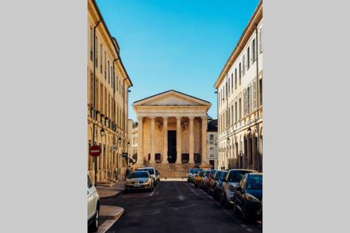 Splendide 3 pièces Hôtel Particulier Centre/Arènes Nîmes france