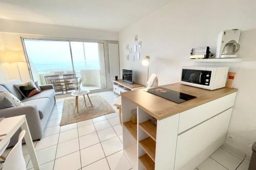 Appartement SPLENDIDE ! T2 Archi Cocooning Vue mer 180 31 Boulevard de l'Océan Ploemeur