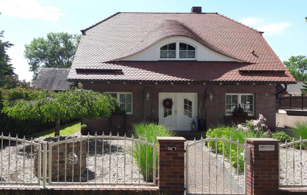Appartement Spreewald-Ferienwohnung Jahn Dorf 7a Erdgeschoss, 15907 Radensdorf