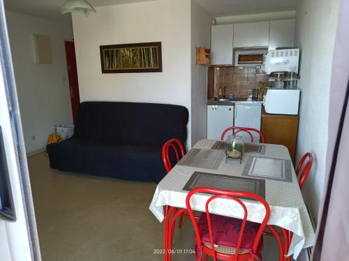 St Pierre La Mer,Appartement T2 en residence calme Fleury france