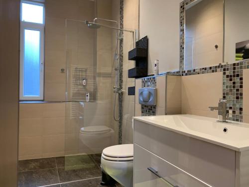 Appartement Stadthaus Artur - Apartment Barcelona Arturstraße 4a 2 Etage Remscheid