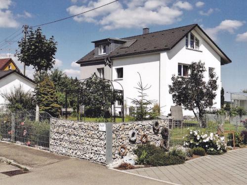 Appartement Städtle-Blick 21 Karl-Truchsess-Weg Hayingen