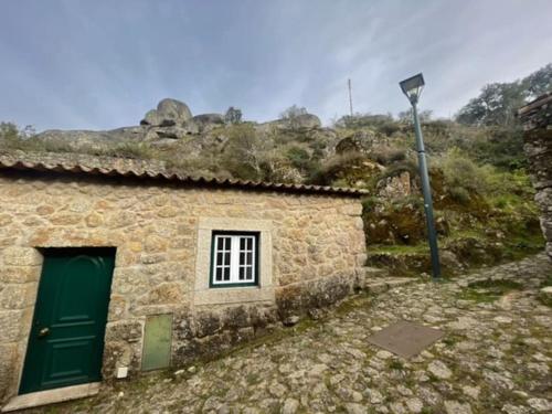 Maison de vacances Stairway to Castle- Monsanto 13 Rua dos Anoques Monsanto