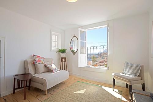 Maison de vacances Stay local in Alfama! Deolinda central Home, amazing view Beco da Lapa 42 Lisbonne