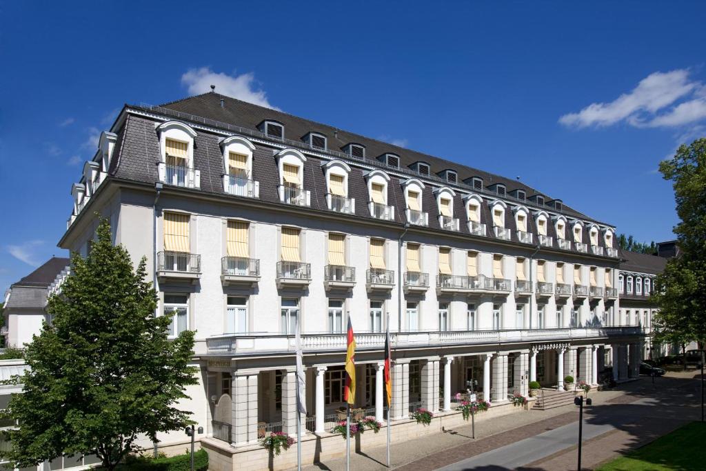 Hôtel Steigenberger Hotel & Spa Bad Pyrmont Heiligenangerstr. 2-4, 31812 Bad Pyrmont
