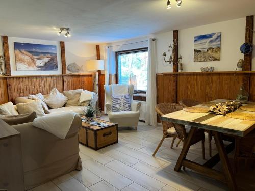 Appartement STOE12c Ferienhaus Sonne, Wohnung Sonnenschein Störtebeker Weg 12 Häven