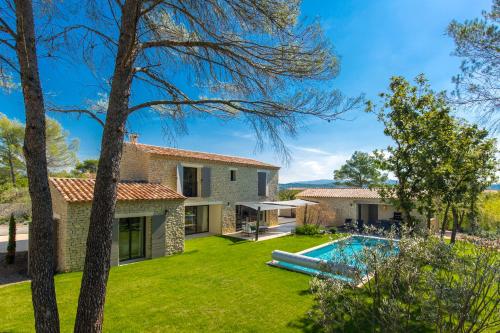 Stone charming villa pool and garden in Gordes Gordes france