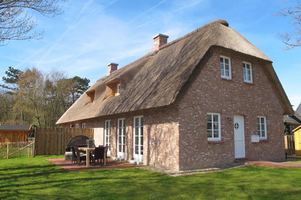 Maison de vacances Strandheimat Reetdachhaus Strandheimat Waldstraße 5a, 25826 Sankt Peter-Ording