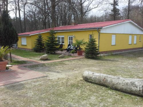 Appartement Strandidyll 8 Auf dem Campingplatz 38 Ückeritz