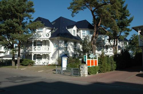 Strandläufer im Haus Strelasund Binz allemagne