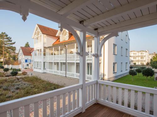 Appartement Strandvillen Binz - Appartement mit 2 Schlafzimmern und Balkon SV 755 Dollahner Straße 55 Binz