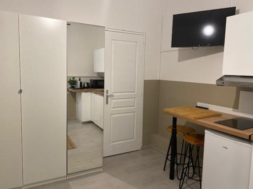 Appartement Studette près de la gare de Nice 17 Rue Assalit Nice