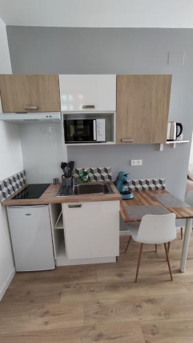 Appartement Studio 1 à 2 personnes idéal court séjour 16 Rue de la Marne Soultz-Haut-Rhin