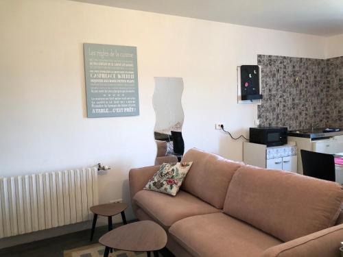 Appartement studio 20 min de la mer 2 725 Rue de la Gare Plouaret