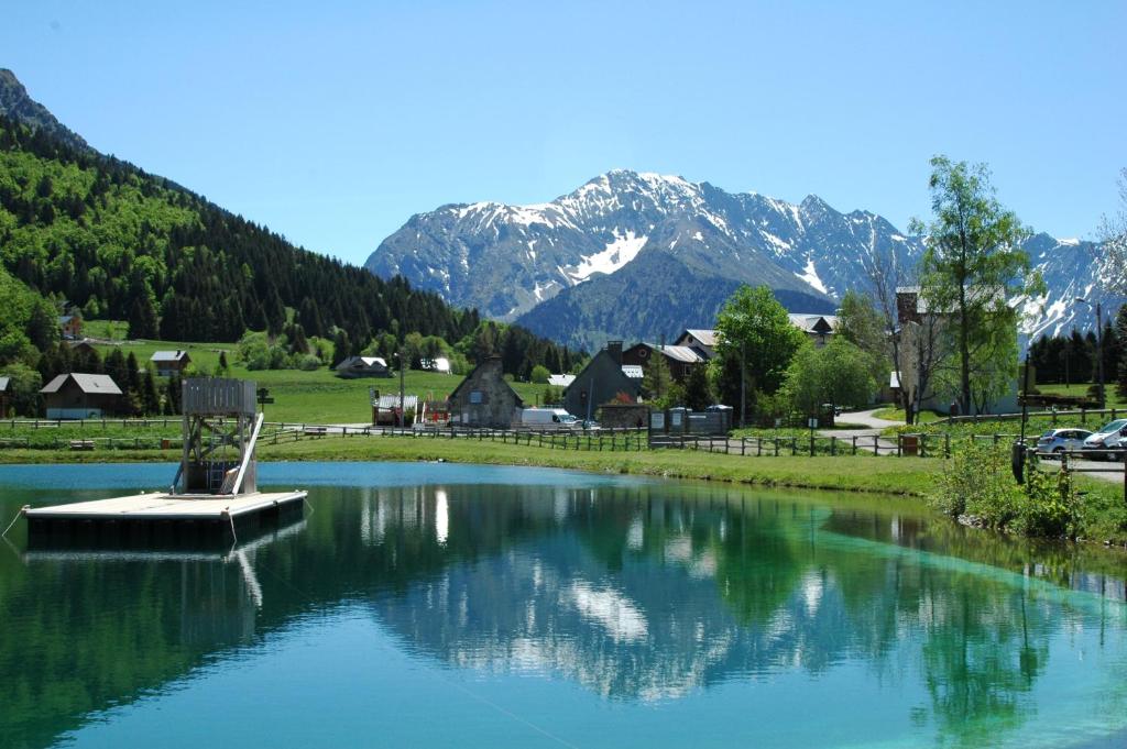 Appartement Studio 4 pers avec Balcon Alpe du Grand Serre 205 route du dessert grizlli 1 et 2, 38350 La Morte