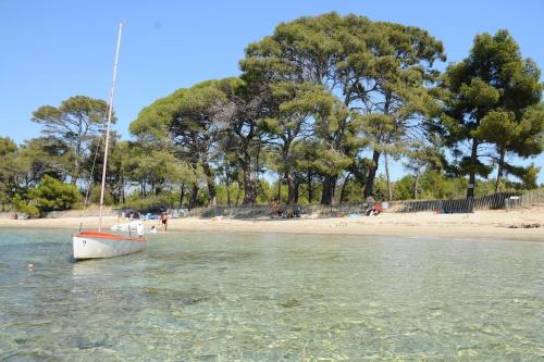 Appartement Studio \ 119 Avenue de la Mer Bormes-les-Mimosas