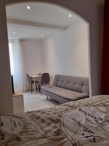 Appartement studio 31 Rue des Potiers Fréjus