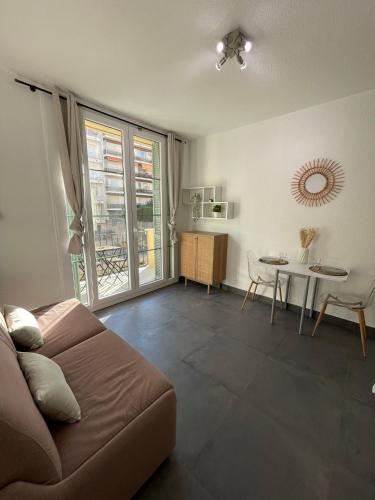 Appartement Studio à deux pas de la mer Bis 145 bis rue de France Nice