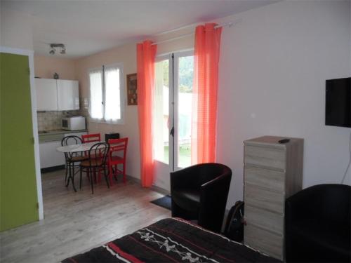 Studio Amélie-les-Bains-Palalda, 1 pièce, 2 personnes - FR-1-703-68 Amélie-les-Bains-Palalda france