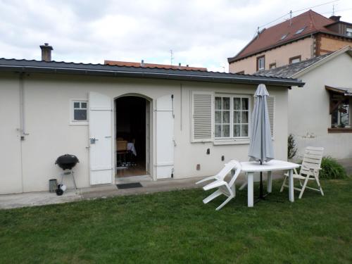 Studio-appartement à proximité d'une maison de Maître de 1904 Haguenau france