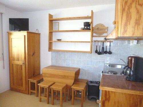 Appartement Studio Arette, 1 pièce, 4 personnes - FR-1-602-38 résidence PLEIN SOLEIL LA PIERRE ST MARTIN Arette