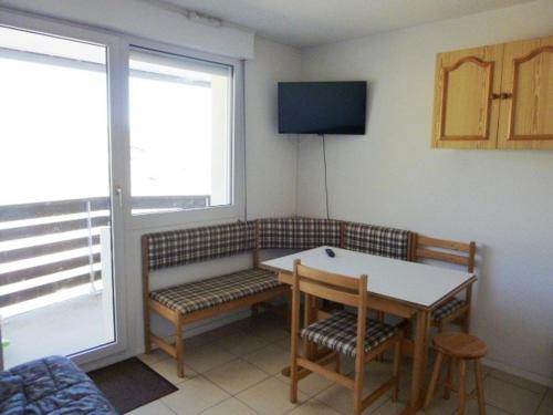 Appartement Studio Arette, 1 pièce, 4 personnes - FR-1-602-42 résidence PLEIN SOLEIL LA PIERRE ST MARTIN Arette