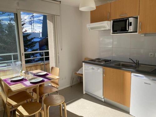 Studio Arette, 1 pièce, 4 personnes - FR-1-602-99 Arette france