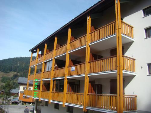 Appartement Studio au calme face aux montagnes dans station de ski Route du Désert La Morte