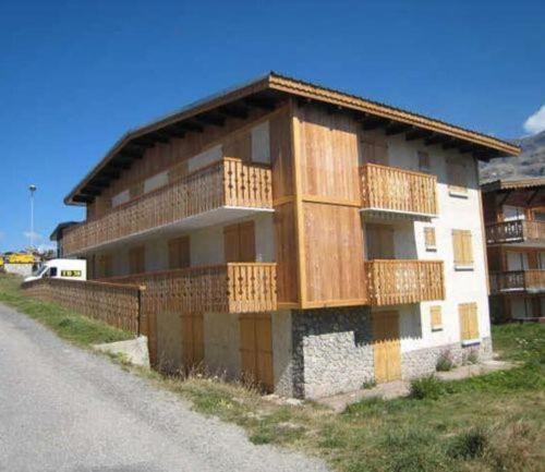 Appartement Studio avec Balcon - Centre de l’Alpe d'Huez 18 Rue du Maquis de l'Oisans Huez