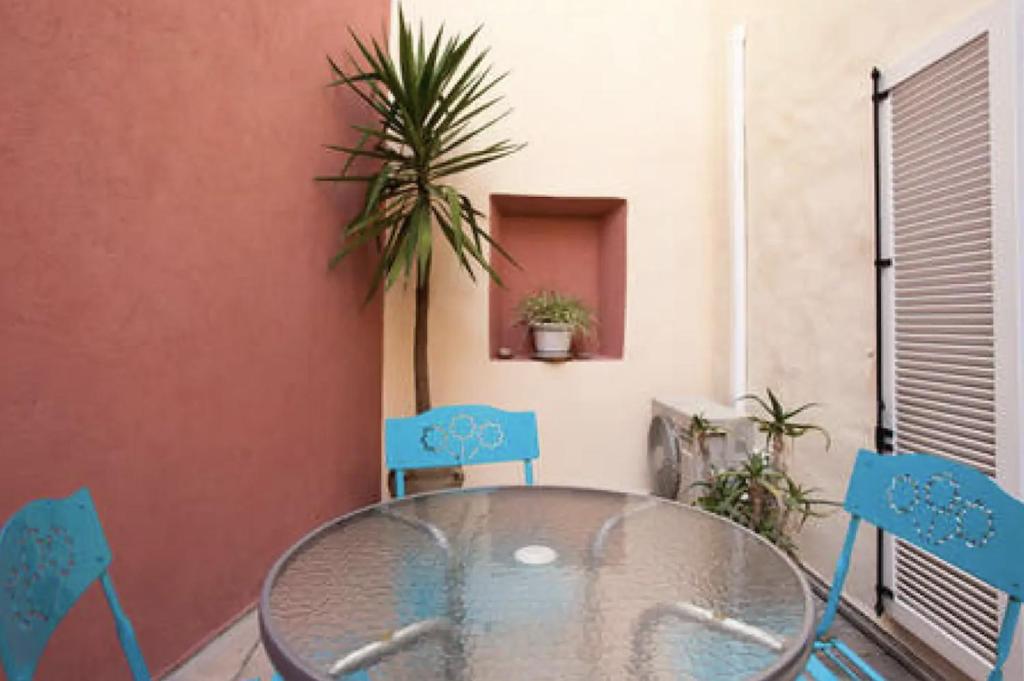 Appartement Studio avec terrasse à 200 m du Palais 1 17 Rue Jean de Riouffe, 06400 Cannes