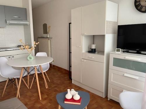 Appartement Studio Balaruc-les-Bains, 1 pièce, 3 personnes - FR-1-503-162 PASSAGE DES BAINS Balaruc-les-Bains