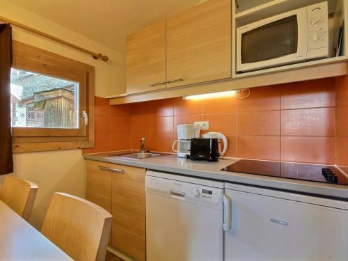 Appartement Studio Belle Plagne, 1 pièce, 4 personnes - FR-1-455-179 Résidence Gémeaux La Plagne Tarentaise