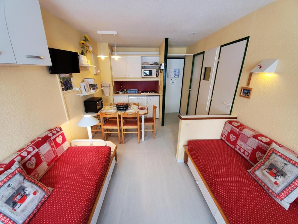 Appartement Studio Bellentre, 2 pièces, 4 personnes - FR-1-329-10 Le Hameau Du Sauget -  -, 73210 Bellentre