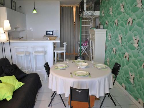 Appartement Studio Bénodet, 1 pièce, 4 personnes - FR-1-481-102 4 avenue de la Plage Bénodet