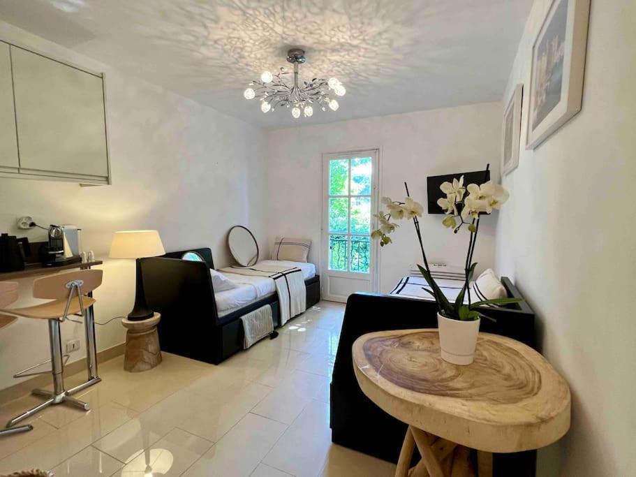 Appartement Studio Bouillabaisse à 150 m de la plage Résidence les Tiva, 83990 Saint-Tropez