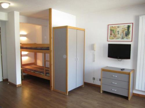 Studio Brides-les-Bains, 1 pièce, 4 personnes - FR-1-512-113 Brides-les-Bains france