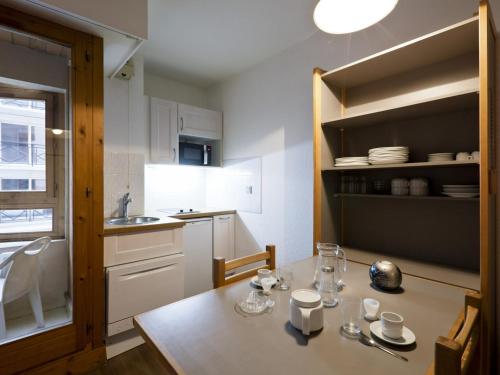 Appartement Studio Brides-les-Bains, 1 pièce, 4 personnes - FR-1-512-14 Esplanade des Thermes Brides-les-Bains