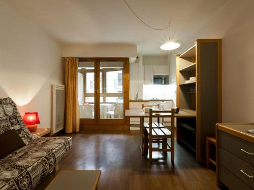 Studio Brides-les-Bains, 1 pièce, 4 personnes - FR-1-512-14 Brides-les-Bains france