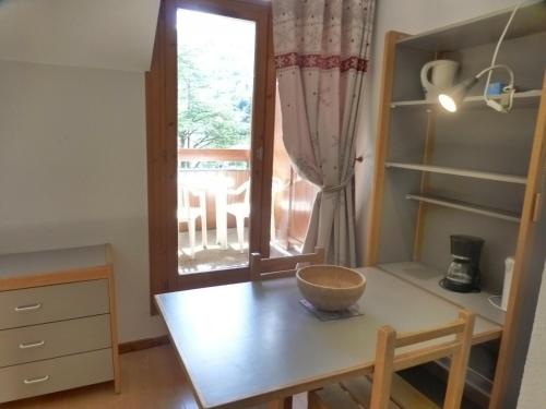 Appartement Studio Brides-les-Bains, 1 pièce, 4 personnes - FR-1-512-51 Esplanade des Thermes Brides-les-Bains