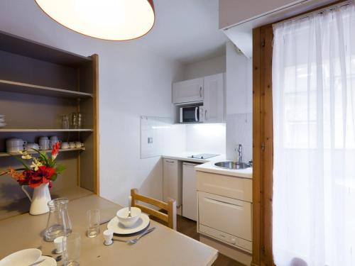 Appartement Studio Brides-les-Bains, 1 pièce, 4 personnes - FR-1-512-54 Esplanade des Thermes Brides-les-Bains