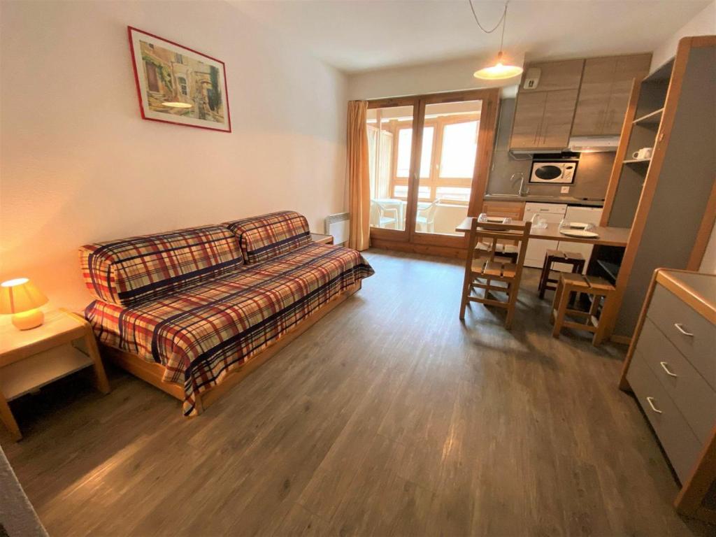 Appartement Studio Brides-les-Bains, 1 pièce, 4 personnes - FR-1-512-69 Esplanade des Thermes, 73570 Brides-les-Bains