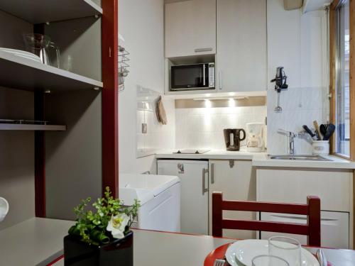 Studio Brides-les-Bains, 1 pièce, 4 personnes - FR-1-512-81 Brides-les-Bains france