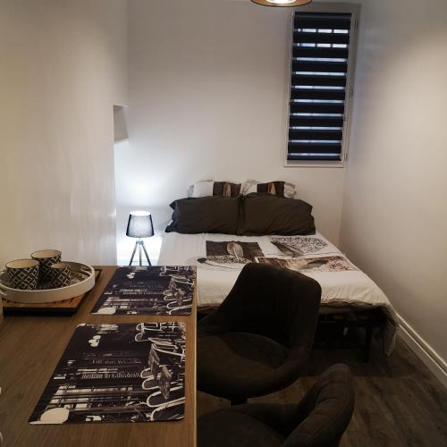 Appartement studio centre d Aix 9 Rue des Bernardines Aix-en-Provence