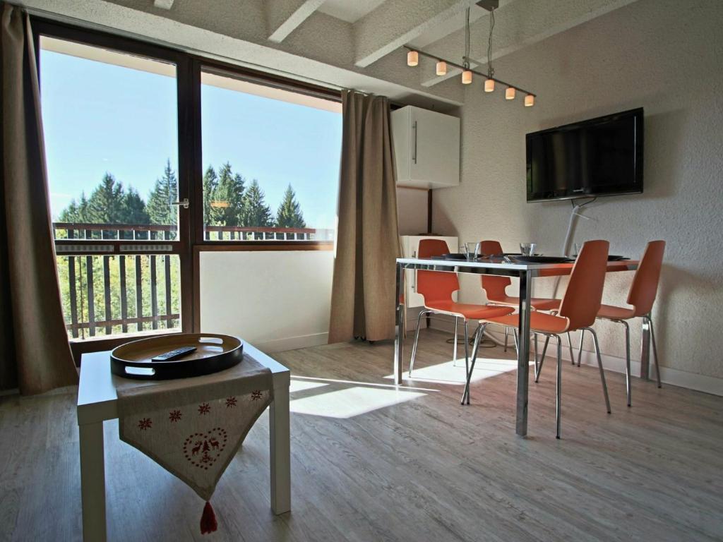 Appartement Studio Chamrousse, 1 pièce, 4 personnes - FR-1-340-141 12 Place Du Vernon -  -, 38410 Chamrousse