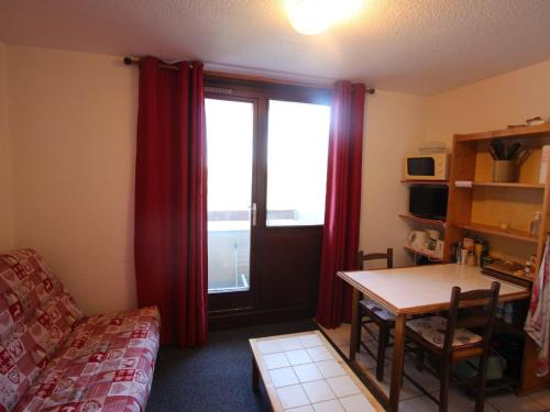 Appartement Studio Chamrousse, 1 pièce, 4 personnes - FR-1-340-245 1164 Route de la croisette ROCHE BERANGER Chamrousse