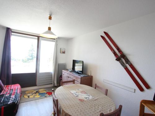 Studio Chamrousse, 1 pièce, 4 personnes - FR-1-549-85 Chamrousse france