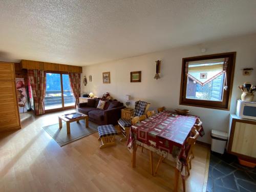 Studio Châtel, 1 pièce, 4 personnes - FR-1-693-26 Châtel france