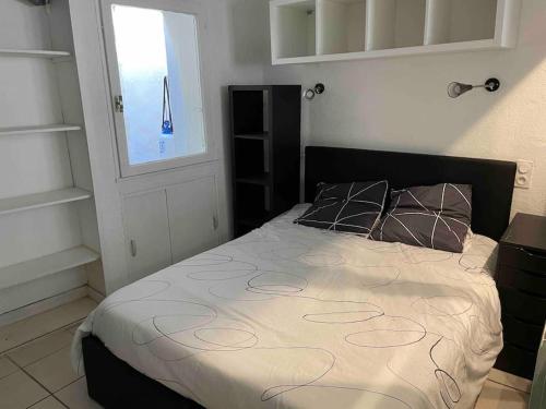 Appartement studio climatisé proche de Montpellier et des plages 19 rue des fours Villeneuve-lès-Maguelone