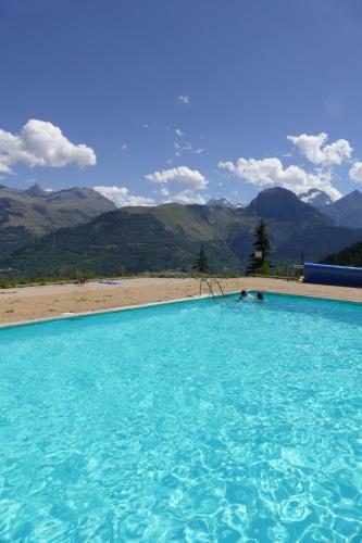 Studio coin montagne à Auris en Oisans avec vue magnifique Auris france