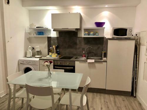 Appartement Studio Confort Centre ville 8 Rue De L' Intendance Vichy